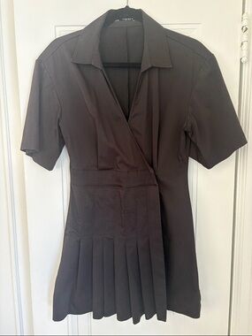 Zara Black Short-Sleeve Pleated Mini Dress